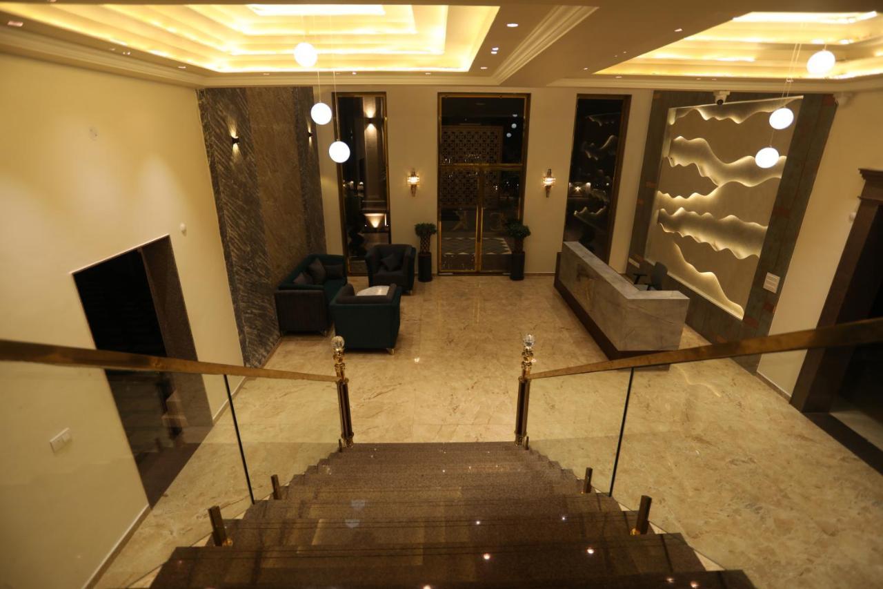 Chandan Kasturi Resort Dariawad Luaran gambar